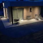 Tiny House O Secret Du Werihay ヴィラ *